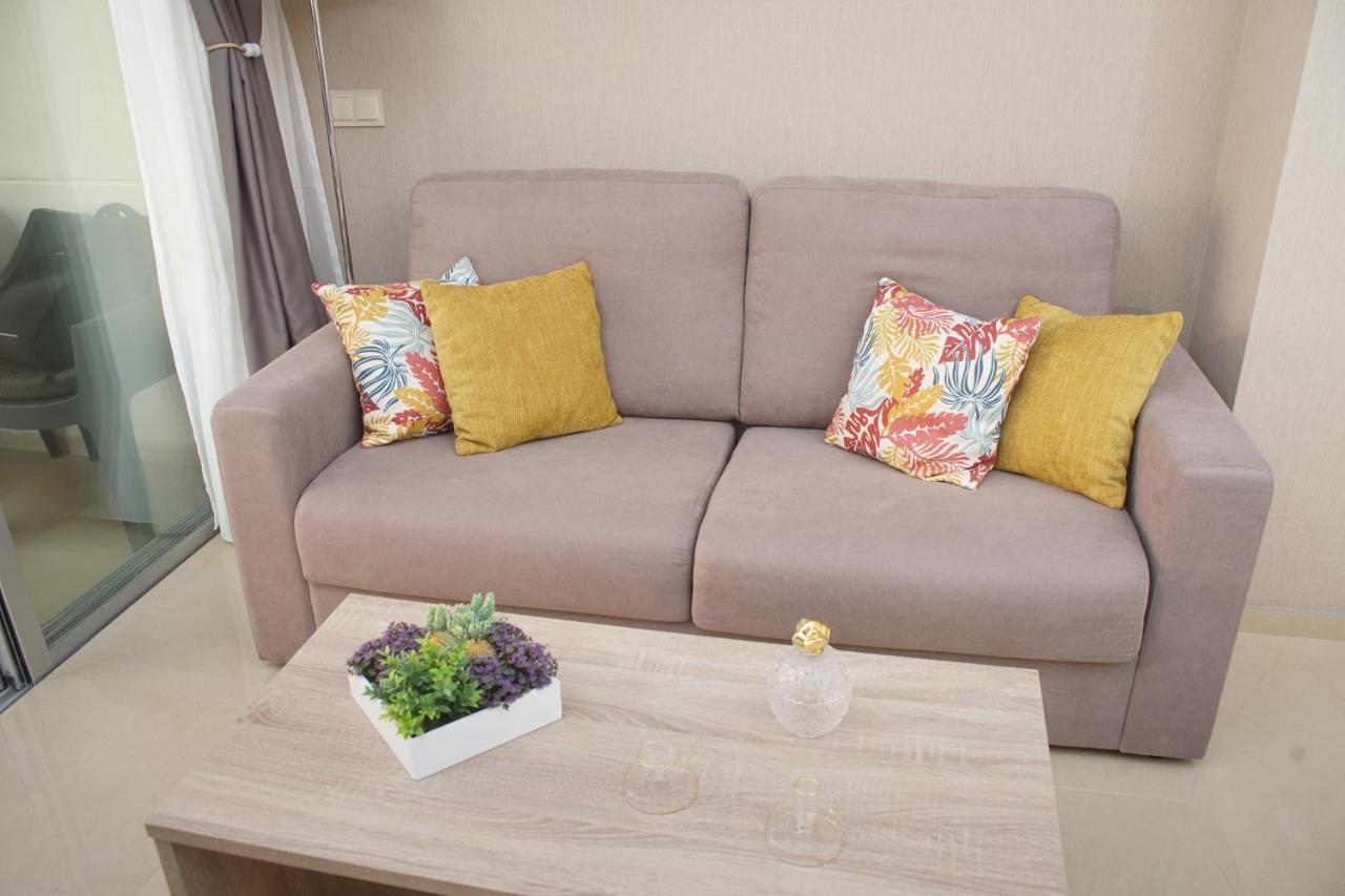 Miramar Primera Linea De Playa โอโรเปซาเดลมาร์ ภายนอก รูปภาพ